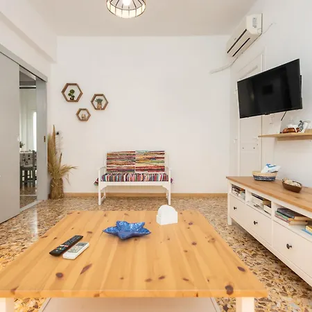 بيت للعطل Nisos House